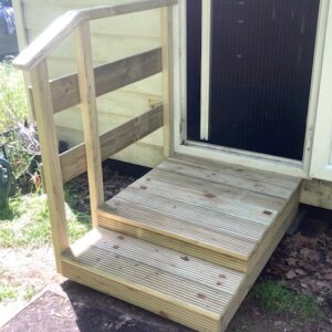 Bordes Trap type "Klassiek" 2-treeds 100x100cm max. 40cm hoog