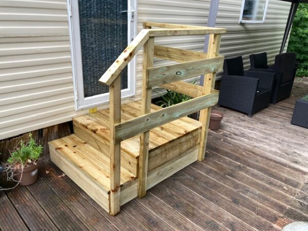 Bordes Trap met twee treden , 1 meter breed