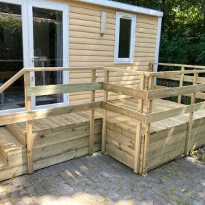 Bordestrap met 5m2 terras max. 60cm hoog